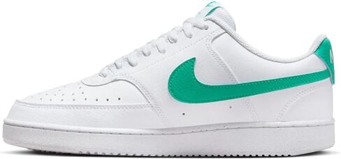 حذاء رياضي للنساء من Nike، مقاس 6.5 in Saudi Arabia