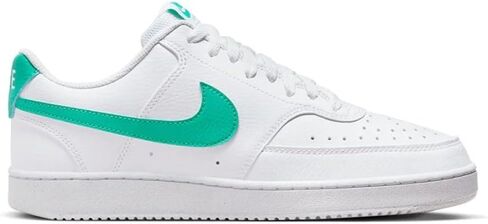 حذاء رياضي للنساء من Nike، مقاس 6.5 in Saudi Arabia
