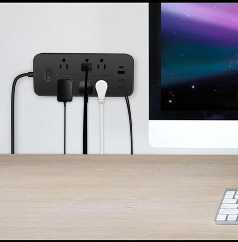 قطاع الطاقة الواقي من زيادة التيار (2000 وات)، 6 منافذ تيار متردد، 3 منافذ USB، 1 لوحة تصحيح ذكية من النوع C بطول سلك 1.2 متر (أسود) in Kuwait