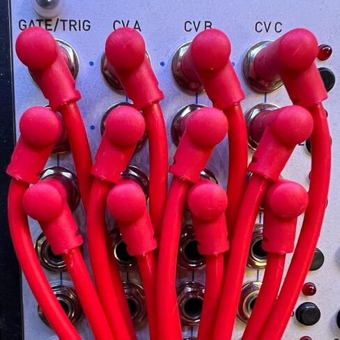 كابلات Luigis Modular M-PAR ذات الزاوية اليمنى Eurorack - حزمة من 5 كابلات سوداء، 24 بوصة (60 سم) in Saudi Arabia
