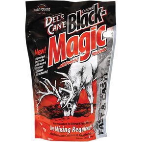 Deer Cane Black Magic Deer Mineral Attractant - Fast & Easy to Use All Year-Round Hunting Powder Mix Mineral Food Supplement with Natural Molasses Flavors