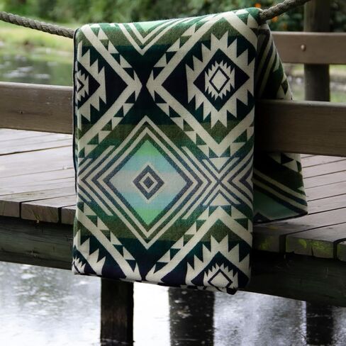 Alpaca Wool Blanket 80"x90", Hypoallergenic, Soft, Lightweight, Handwoven, Queen Size. Natural black color in Kuwait