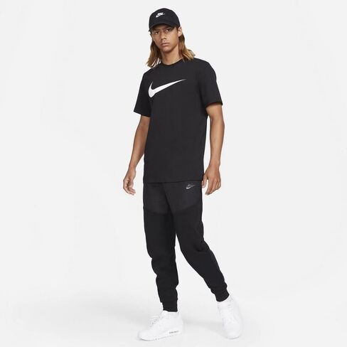قمصان وتي شيرتات Nike Sportswear Icon Swoosh T للرجال النشطة مقاس M، اللون: أبيض/أسود in Saudi Arabia