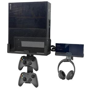 Bracnova Wall Mount for Xbox One ، مجموعة Mount Wall Mount من أجل Xbox One Original و Power Brick Mount-Xbox One مع 3 حامل وحدة تحكم قابلة للفصل وخطاف سماعة الرأس