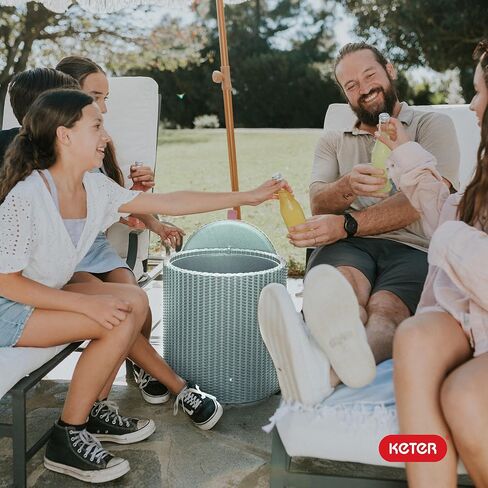 Keter Cool Side Table Cooler 3 في 1 طاولة فناء في الهواء الطلق وتخزين صندوق الجليد ، طاولة حوض استحمام ساخن مثالية ، ديكور وبار فناء في الهواء الطلق ، شريط محمول in Kuwait