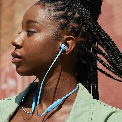 Beats Flex مع Apple 20W USB -C Power Adapter - Black in Saudi Arabia