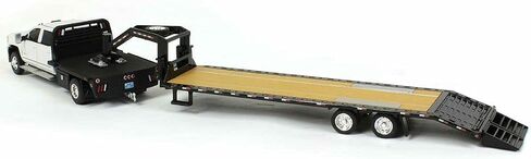 Greenlight 51356-A Work Series 2018 Chevy 3500 White Cab مع سرير مسطح أسود ومقطورة معقوفة بمقياس 1:64 in Saudi Arabia