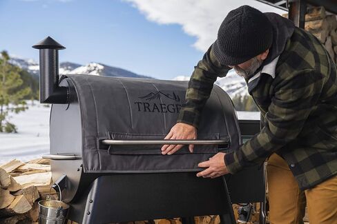 Traeger Grills BAC626 Pro 22/575 Insulation Blanket Grill Accessory, Grey in Kuwait