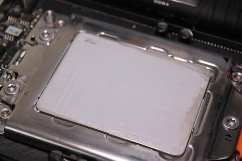 عجينة حرارية Ultra (4G) للتطبيقات المتقدمة جميع وحدة المعالجة المركزية GPU Xbox PS4 PS5 مدفوع. تنظيف القماش والملعقة in Kuwait