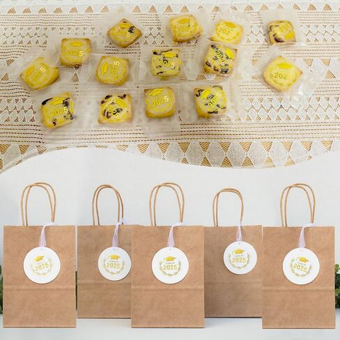 100 قطعة من ملصقات التخرج، فئة 2024، ملصقات تخرج شفافة للتهنئة، مستلزمات حفلات التخرج، ملصقات قبعة التخرج لأظرف سجل القصاصات 1.6 بوصة (فئة 2024-1، أسود) in Kuwait