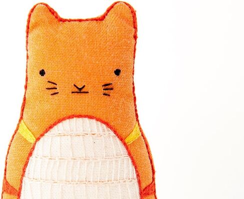 Kiriki Press DIY Embroidery Doll Kit - Skill Level 2 - Beginner to Advanced Embroidery Kits for Adults Teens (3 Skill Levels) | Animal Embroidery Kit - Screen Printed Pattern (Pigeon - Level 2) in Saudi Arabia