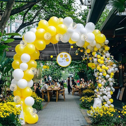 JOYIN 150 Pcs White Balloons, Different Sizes 18 12 10 5 Inch White Latex Balloon Arch Kit with Instruction for Birthday Party Graduation Wedding Holiday Decoration in Saudi Arabia