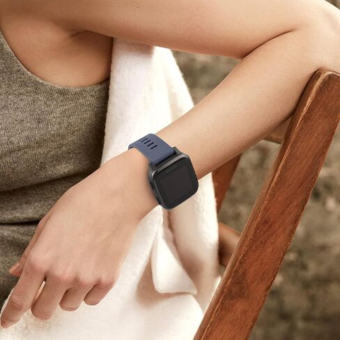 Meliya for Garmin Forerunner 245/645 / 165/158 / 55 Watch Band Women Men, 20mm Soft Silicone Replacement Strap for Garmin Forerunner 245/645 Music SmartWatch in Kuwait