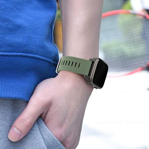 Meliya for Garmin Forerunner 245/645 / 165/158 / 55 Watch Band Women Men, 20mm Soft Silicone Replacement Strap for Garmin Forerunner 245/645 Music SmartWatch in Kuwait