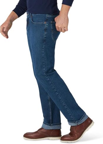 Lee Men's Regular Fit Straight Leg Jean, Light Stone, 31W x 30L in Kuwait