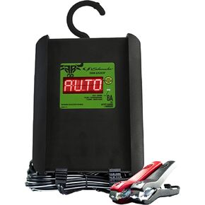 شاحن وصيانة البطاريات Farm & Ranch 8A 12V - أوتوماتيكي بالكامل - يعمل مع معظم أنواع البطاريات in Kuwait