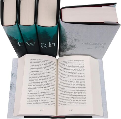 كتب Juniper - سلسلة Twilight Saga - أغلفة الكتب فقط - أغلفة كتب مخصصة لمجموعة كتب Twilight المكونة من 5 مجلدات in Kuwait