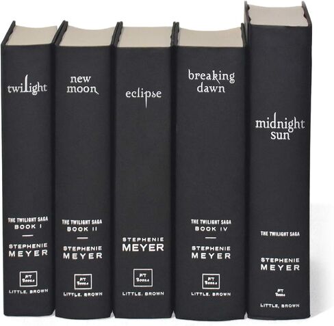 كتب Juniper - سلسلة Twilight Saga - أغلفة الكتب فقط - أغلفة كتب مخصصة لمجموعة كتب Twilight المكونة من 5 مجلدات in Kuwait