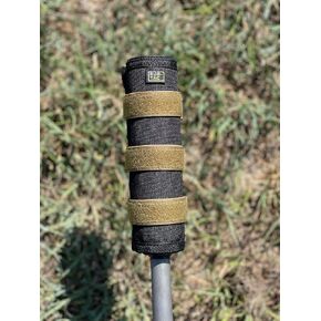 Full Auto High Temp Sub-Tac Alpha Suppressor Cover 8 inch Black with FDE Straps