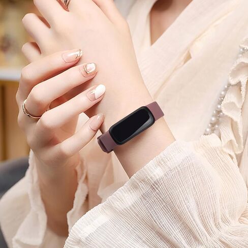 3 حزمة نطاقات السيليكون متوافقة مع Fitbit Inspire 3 نطاقات للنساء الرجال ، وأشرطة معصم رياضية بديلة قابلة للتعديل in Kuwait