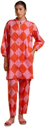 مجموعة كورتا مع بنطال للنساء/البنات بياقة دائرية وأكمام بالون مطبوعة هندية عرقية علوية كورتي أحمر وردي in Kuwait