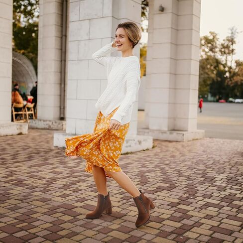 حذاء نسائي من ANN CREEK مصنوع من الجلد السويدي الصناعي بسحاب جانبي وكعب ملفوف in Kuwait