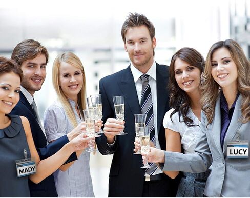 10 عبوات من حاملات شارات الأسماء الأفقية شديدة التحمل ومشابك شارات معدنية مع أشرطة من الفينيل (أفقي 2.3X3.5) in Kuwait