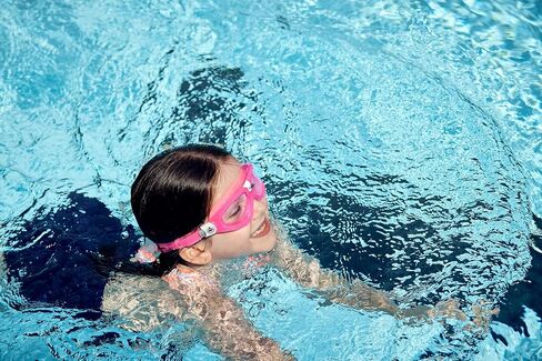 Seal Kid 2 Swim Goggles - Ultimate Underwater Vision, Comfortable, Anti Scratch Lens, Hypoallergenic - Unisex Children, Clear Lens, Pink Frame in Kuwait