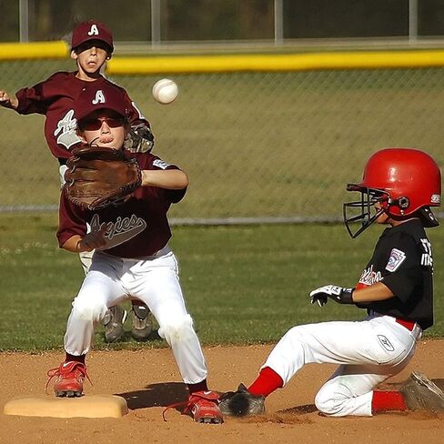 البيسبول، كرات البيسبول للتدريب على الكرات اللينة، كرات ناعمة مغطاة بالجلد مقاس 9 بوصات، لضرب الشباب/الأطفال، اللعب في الميدان، الضرب، الرمي، التدريب، التدريب على منافسات ألعاب الفريق in Kuwait