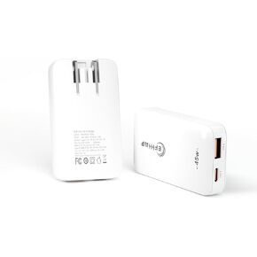 شاحن شاحن رفيع من GAN USB C ، شاحن جدار 45 واط ، شحن سريع للغاية لـ iPhone 16 ، أجهزة الكمبيوتر المحمولة/Samsung Pro Max/Samsung ، قابس قابل للطي مع PPS/PD 3.0 - مثالي للسفر ، الأسود ، الأسود