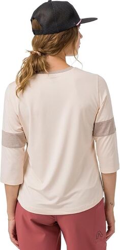 Flylow Women’s Hawkins Shirt – ¾ Length Sleeve T-Shirt for Mountain Biking, Hiking, & Trail Running in Saudi Arabia