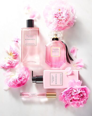 مجموعة هدايا ثنائية العطر بومبشيل ميني من فيكتوريا سيكريت: عطر صغير ولوشن للسفر in Kuwait