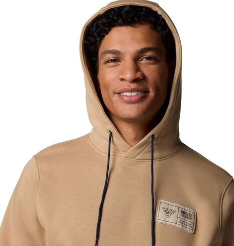Columbia Men's PFG Castback Hoodie in Saudi Arabia
