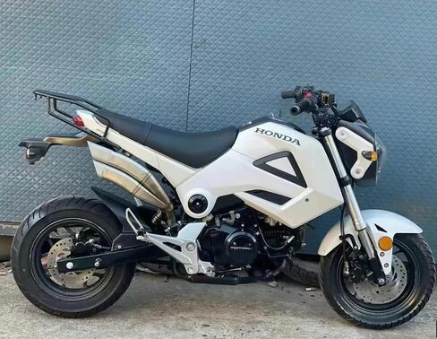 Minho Motorcyle Footpegs Right & Left Side in Aluminium Alloy Material Compatible with Honda Grom 2013-2016 Msx 125 SF, Black Color in Saudi Arabia