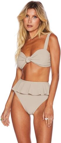 Beach Riot Daisy Bottoms in Kuwait