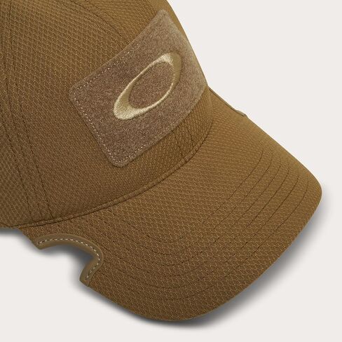 Oakley Men's Standard Issue Notch Hat in Saudi Arabia