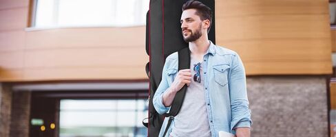 حافظة لوحة مفاتيح SNIGJAT 88 بعجلات (الداخل: 57.2 بوصة × 18.2 بوصة × 6.8 بوصة)، حقيبة بيانو دوارة مبطنة مع مقبض سحب قوي وأشرطة كتف قابلة للتعديل، حقيبة لوحة مفاتيح مع مساحة تخزين ثلاثية الجيوب in Kuwait