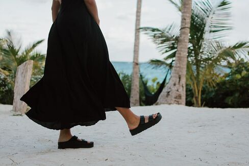 صندل Happyo MUCHO MAHALO Maui النسائي ذو المنصة، صندل مسطح بإبزيم قابل للتعديل مع دعم للقوس، شرائح من إسفنج EVA مع نعال سميكة ووسادة إضافية in Saudi Arabia