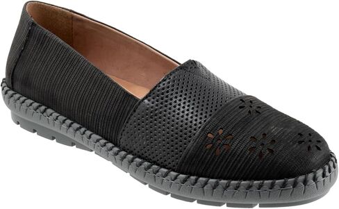 Trotters Women's Ruby Perf Loafer in Kuwait