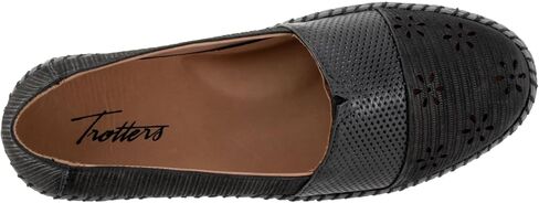 Trotters Women's Ruby Perf Loafer in Kuwait