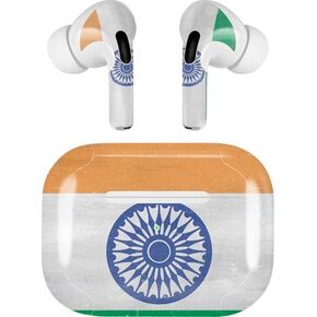 غلاف صوتي من Skinit متوافق مع Apple AirPods Pro (الجيل الثاني، 2022) مصمم في الأصل بتصميم علم كرة القدم الياباني in Kuwait