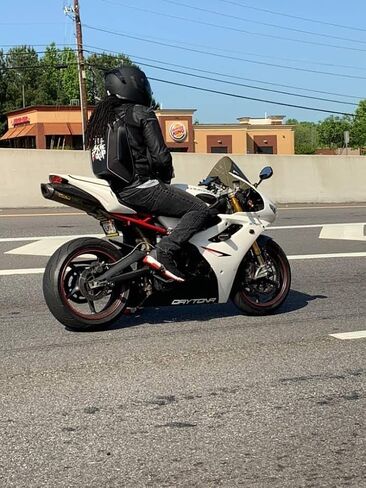 اطار لوحة ترخيص الدراجة النارية تيك توك مكتوب عليه Make Me Buy it Trend If You Can Read This Back Up Funny Backup Holder هدية سيارة مضحكة للرجال والنساء Your Too Close in Kuwait