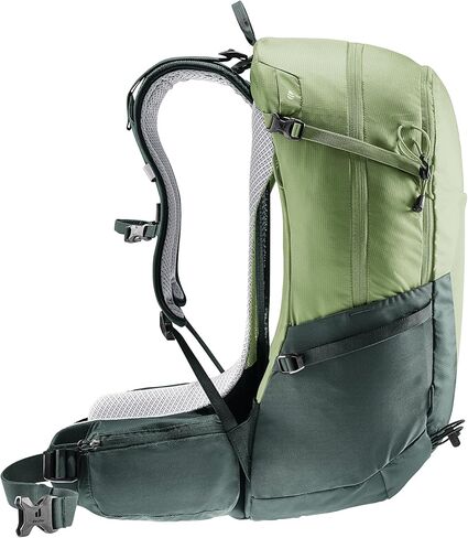 Deuter Unisex Futura 27 Hiking Backpack in Kuwait