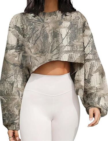 Women Camo Long Sleeve Crewneck Crop Top Tee Shirt Sweatshirt Casual Maple Leaf Print Loose Cropped Pullover Tshirt in Saudi Arabia