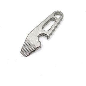 EDC الأدوات التيتانيوم فتحة زجاجة المفتاح سلسلة مفاتيح Multitool Mini Pry Bar و Flathead screwdriver tip مفتاح مفتاح مفتاح المفتاح
