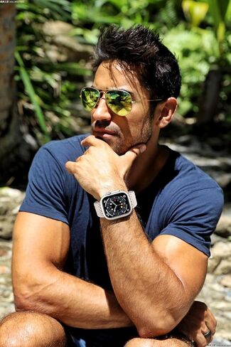 4 حزمة مضفر النطاق المغناطيسي متوافق مع نساء Apple Watch Men 49mm 46mm 45mm 44mm 42mm (2024 Series 10) 41mm 40mm 38mm ، حزام حلقة رياضية نايلون تمتد لـ IWatch Ultra 2/1 10 9 8 SE 7 6 5 3 2 1 1 1 1 in Kuwait