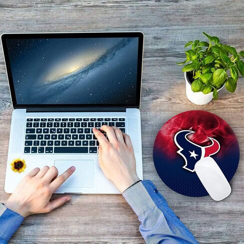 لوحة ماوس رياضية مستديرة، تصميم أحمر وأزرق بقاعدة مطاطية مضادة للانزلاق لأجهزة الكمبيوتر المحمول والمكتب، بساط ماوس الألعاب لمحبي كرة القدم in Kuwait