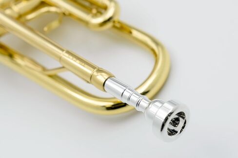 Gold Copper Trumpet with Phosphor Copper Leadpipe.Student/School Bb Trumpet .7C Mouthpiece,Cloth,Gloves,ABS Hard Shell BbTrumpet Case. (Black) in Kuwait