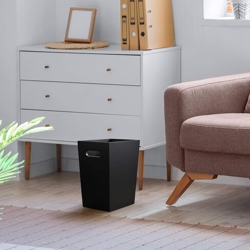 2 Gallon Wicker Trash Can, Woven Water Hyacinth Wicker Waste Basket for Bathroom, Small Trash Can for Bedroom, Round Garbage Can for Boho Decor Bedroom Bathroom in Saudi Arabia