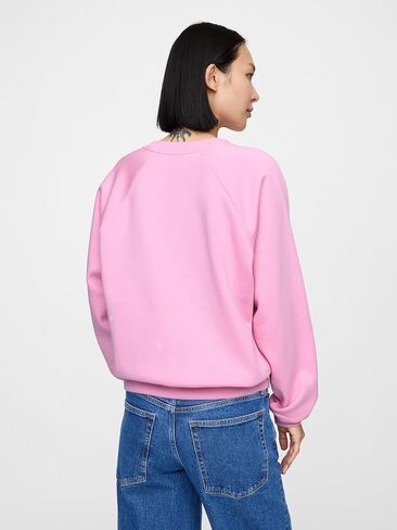 GAP Women's Logo Raglan Crewneck Sweatshirt in Saudi Arabia